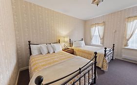 Hotel St Moritz